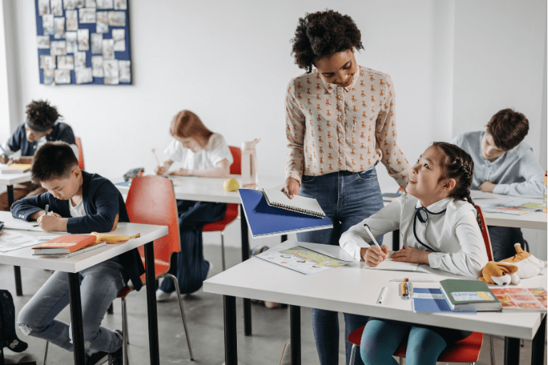 -student_and_teacher_encounter-grading-
